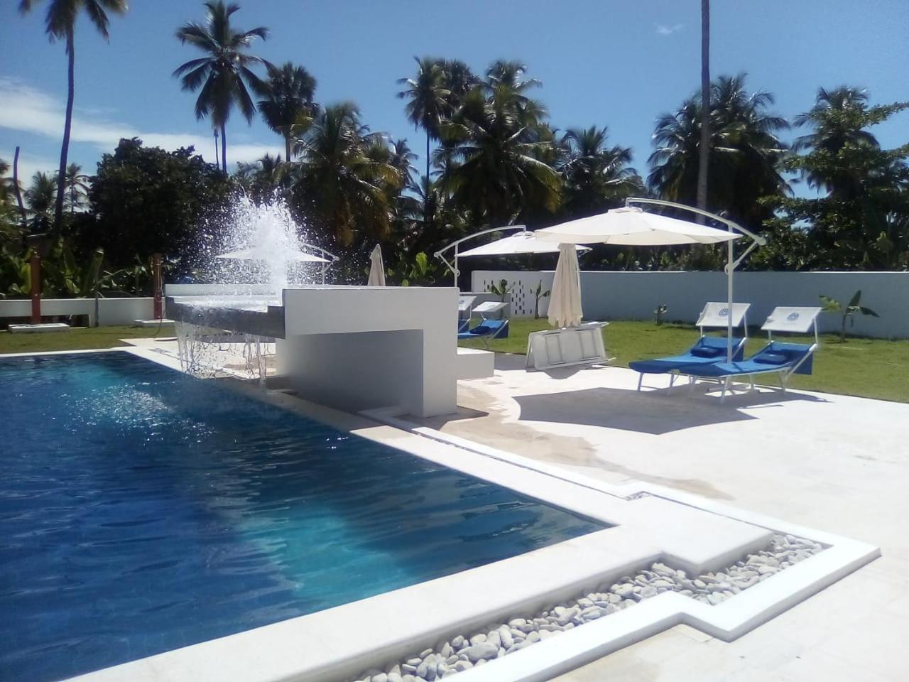 Oasi Encantada - Beach Resort Barahona Exterior photo