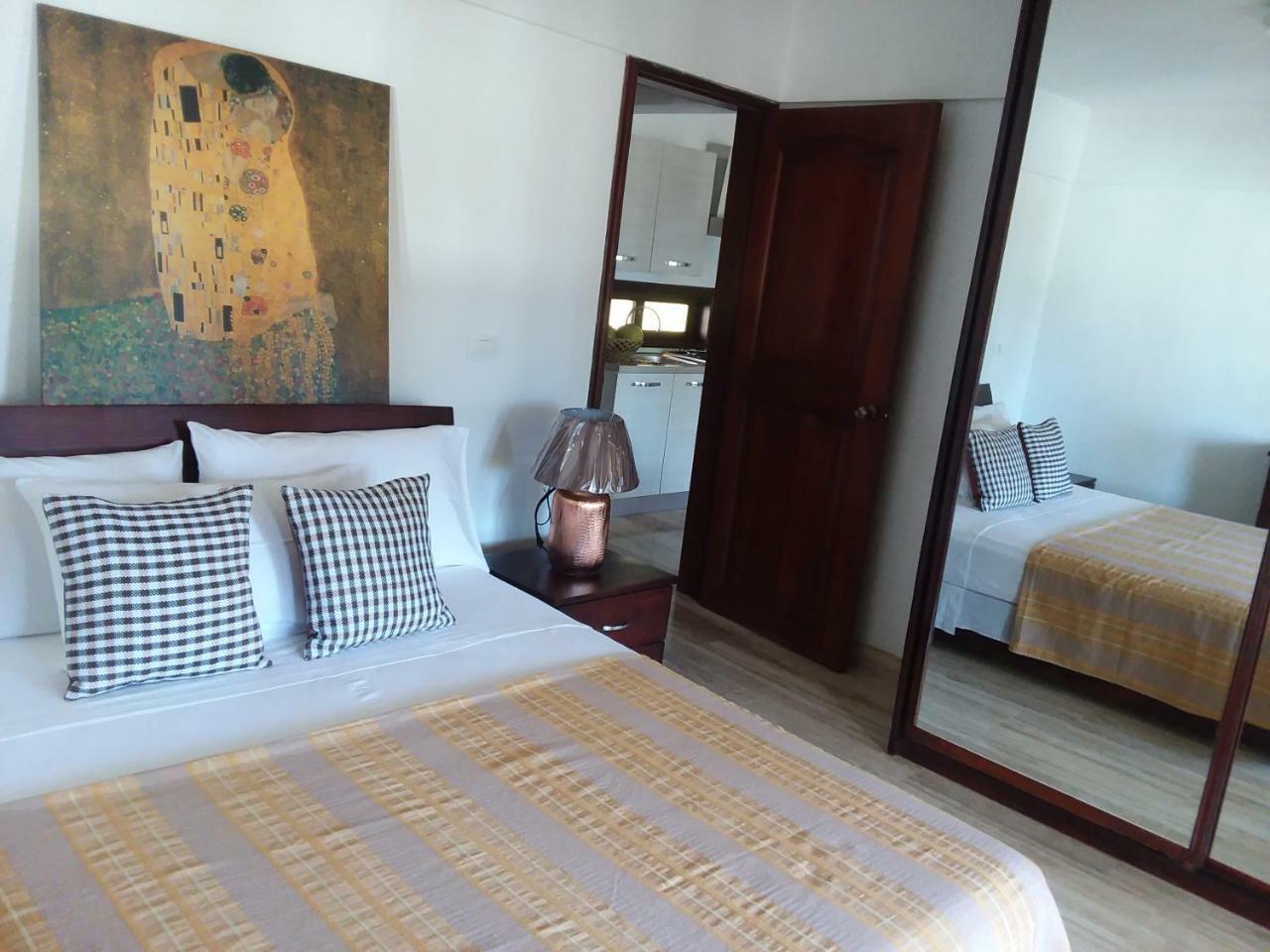 Oasi Encantada - Beach Resort Barahona Exterior photo